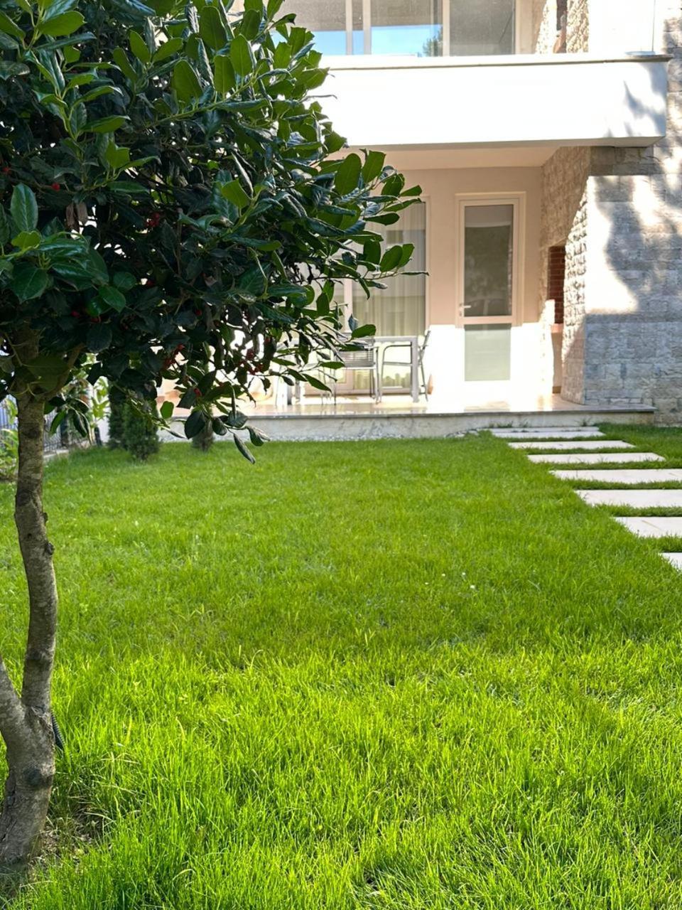 Eme Apartments - Kompleksi San Pietro, Gjiri I Lalzit Durres Exterior photo